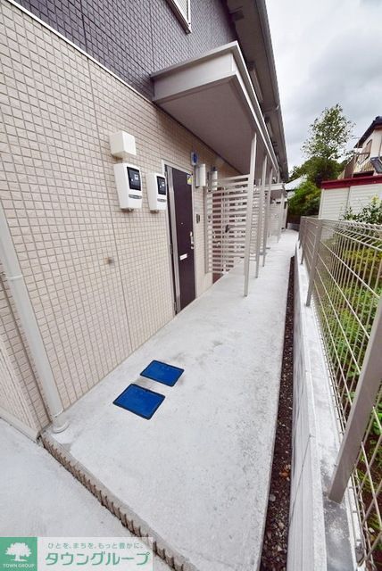 エントランス　お問合せはタウンハウジングまで！※現地待合わせ相談可能