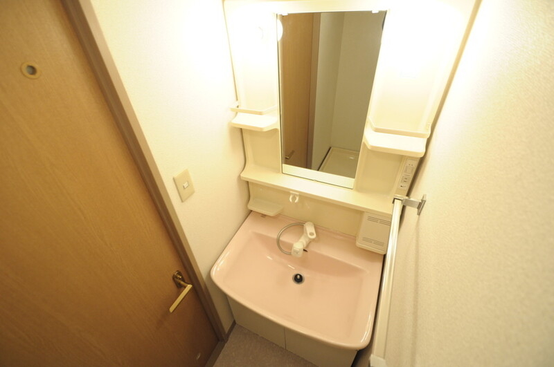 洗面設備　シャンプードレッサーがあるのは本当にうれしいですね。