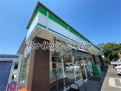 コンビニ　ファミリーマート 西東京西原町店（コンビニ）まで608m
