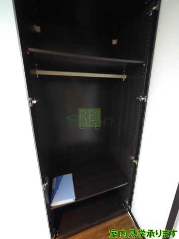 収納　アレーロ市谷台町