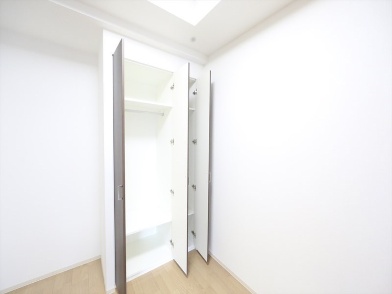 収納　クローゼット（収納充実してます）