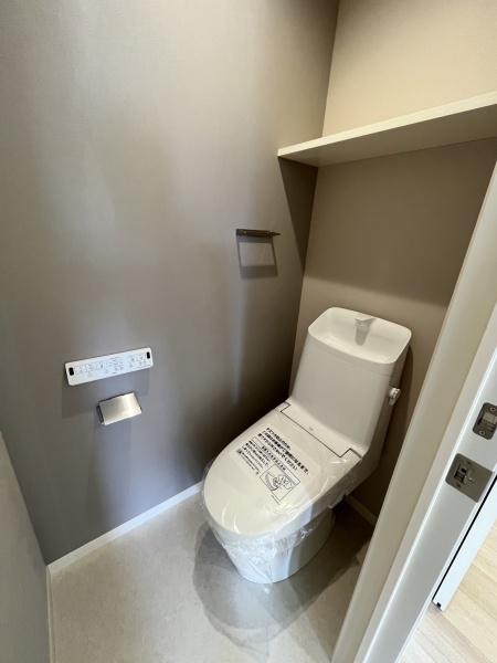 トイレ　ウォシュレット完備