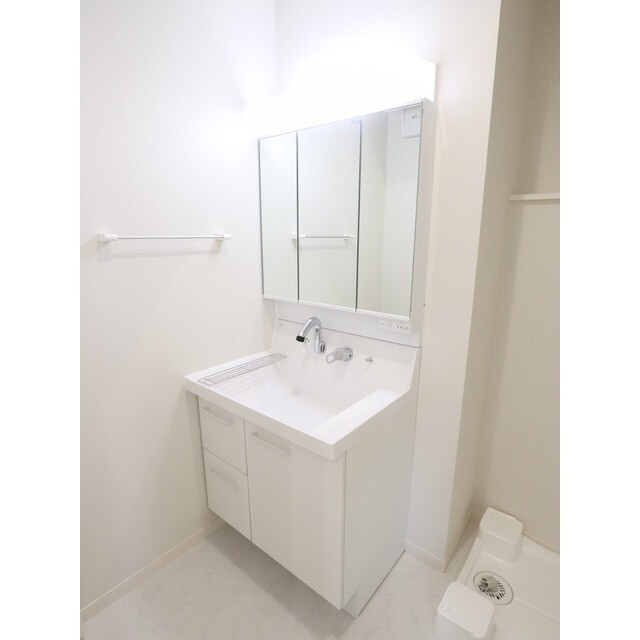 洗面設備　シャンプードレッサーです♪