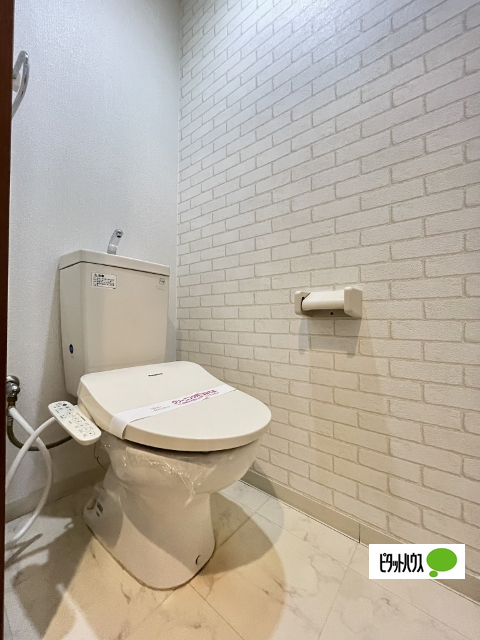 トイレ　イメージ