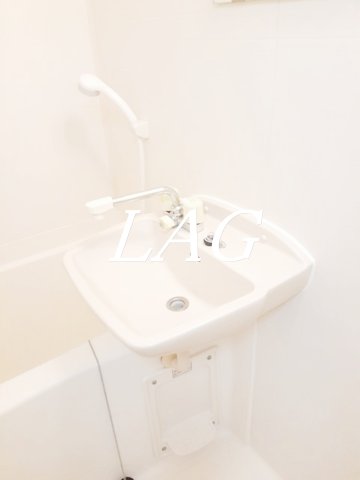 洗面設備　洗面台です。