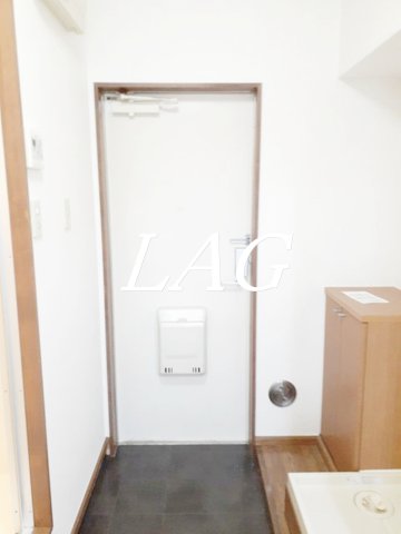 玄関　玄関です。