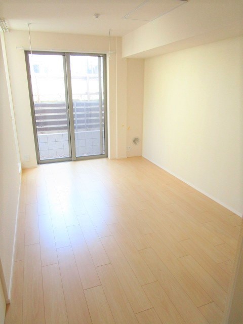 居室・リビング　6.8帖洋室