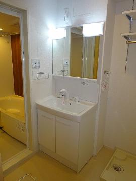 洗面設備　シャンプードレッサー