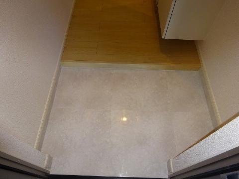 玄関　玄関内