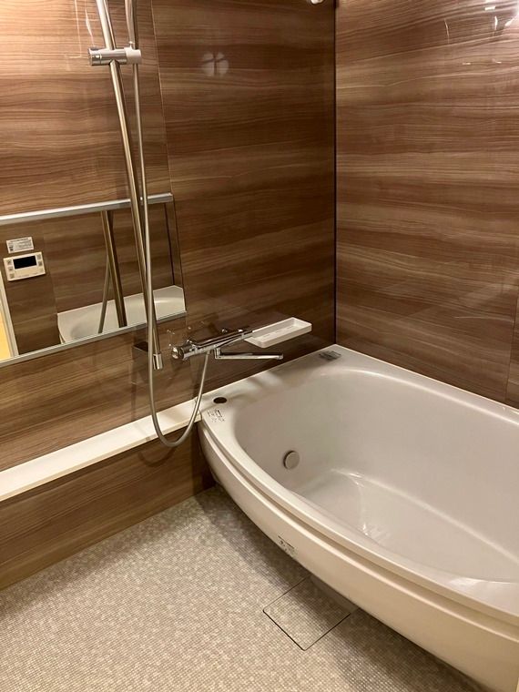 バス・シャワールーム