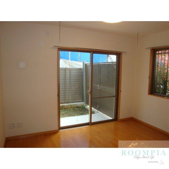 居室・リビング　物件画像