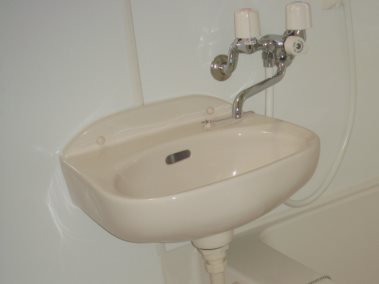 洗面設備　※別のお部屋の写真です