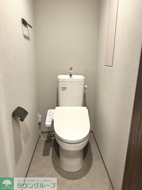 トイレ　※写真は同タイプ住戸です。