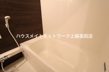 バス・シャワールーム　一坪風呂・追焚機能付