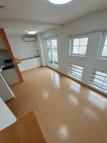 居室・リビング　おしゃれなリビングです