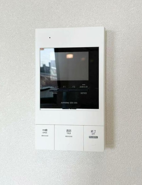 セキュリティ　写真は同タイプ住居です。