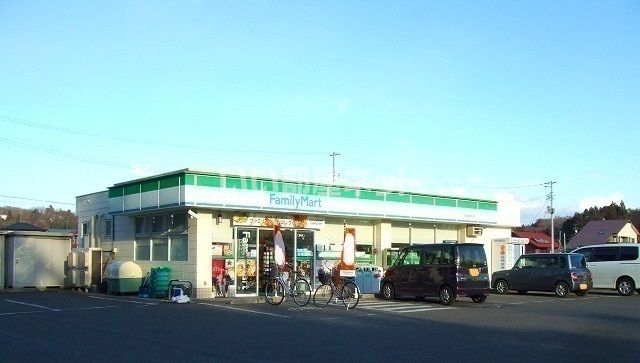 コンビニ　ファミリーマート 白石蔵王駅前店（コンビニ）まで644m