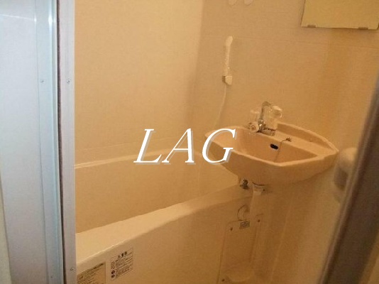 バス・シャワールーム　お風呂です。