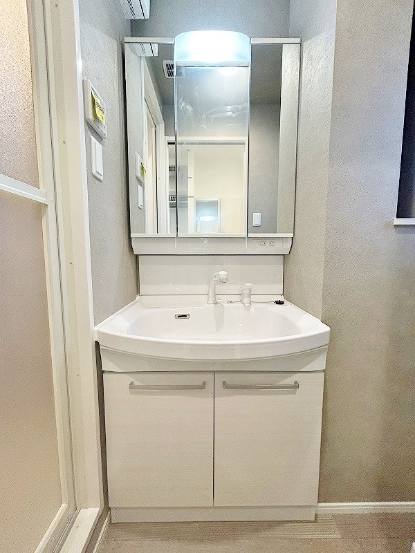 洗面設備　★洗面脱衣所/シャワー付き洗面台★