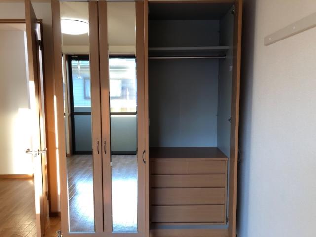 収納　クローゼット