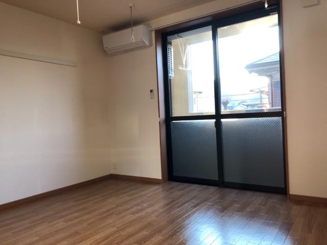 居室・リビング　洋室