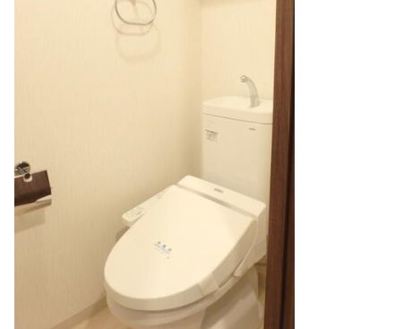 トイレ　落ち着いたトイレです