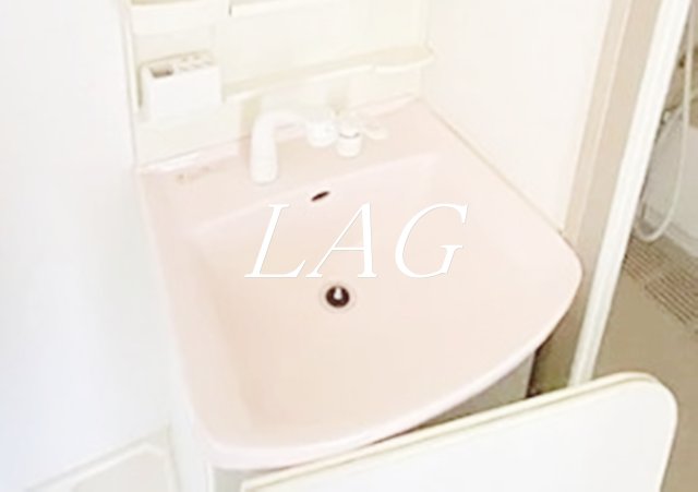 洗面設備　洗面台です。