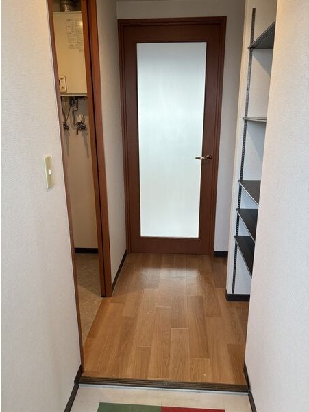 玄関　広々とした玄関です！