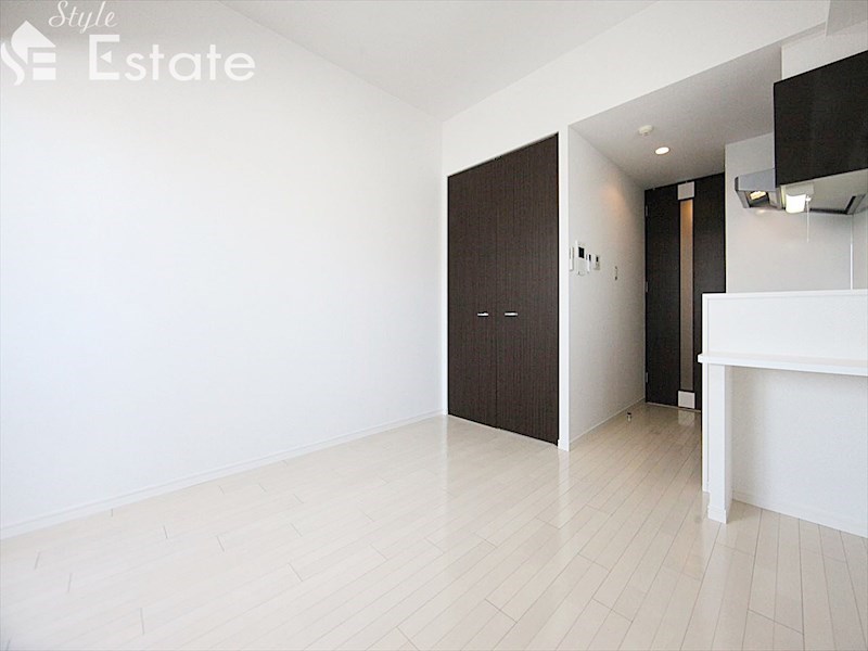 居室・リビング　内装