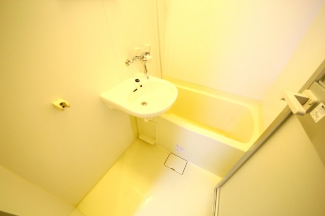 バス・シャワールーム　アプローズ堂島