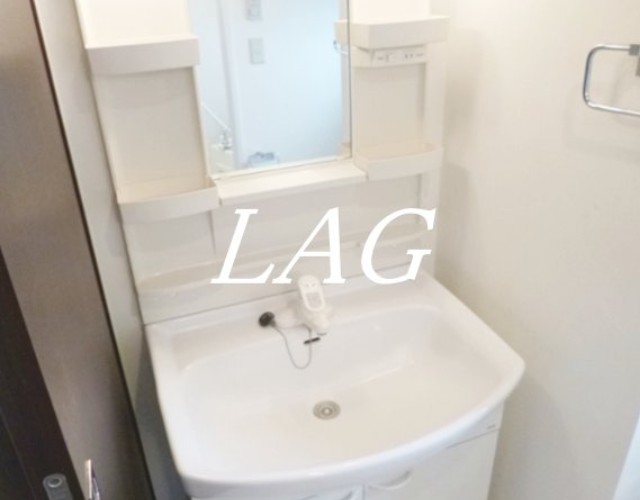 洗面設備　独立洗面台です。