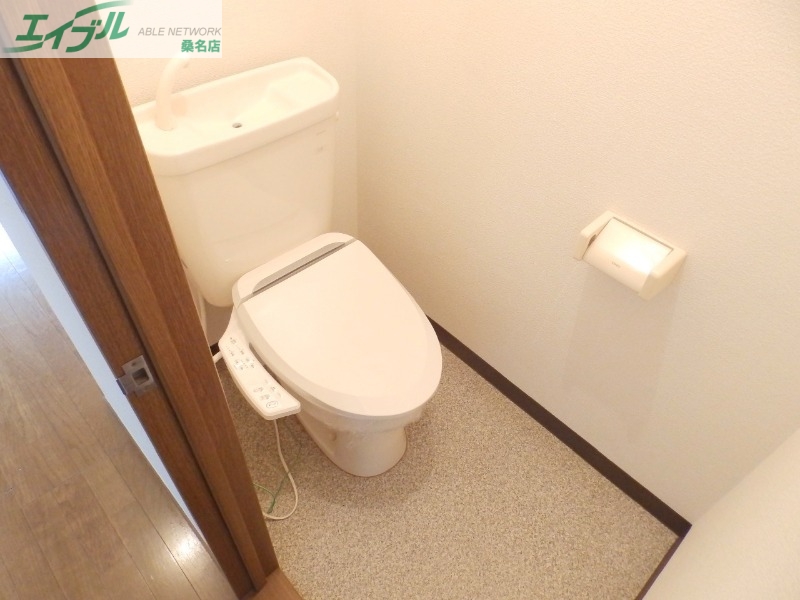 トイレ　別部屋参考写真です