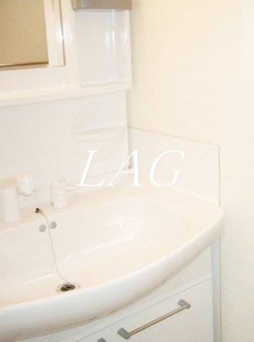 洗面設備　洗面台です。