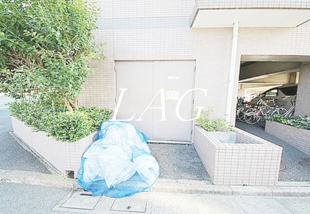 その他共有部分　宅配集積場です。