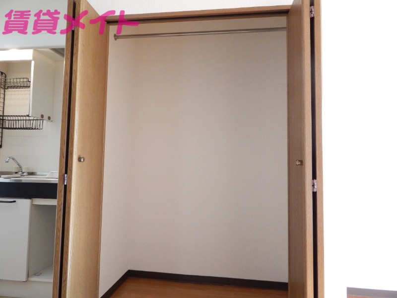 収納　同タイプ部屋写真です。