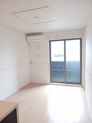 居室・リビング　ゆったり過ごせるリビングです