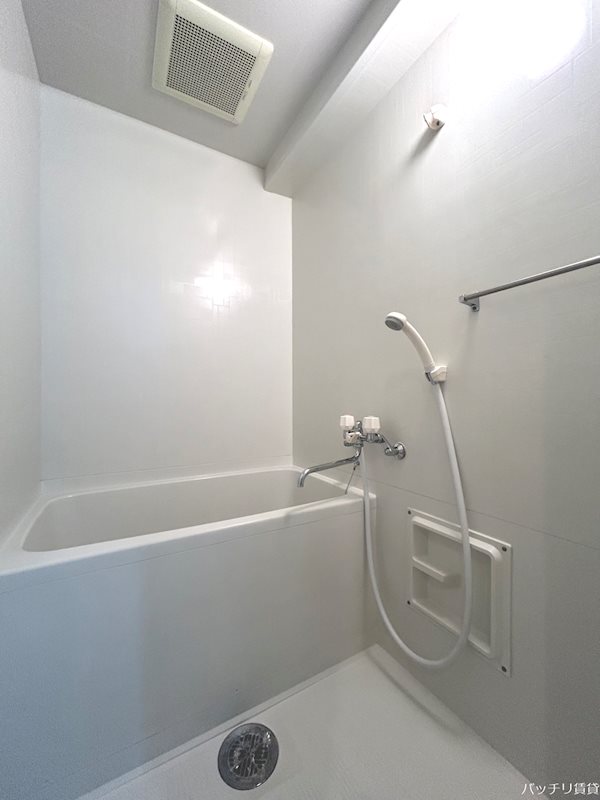 バス・シャワールーム　別号室写真の為、現状優先