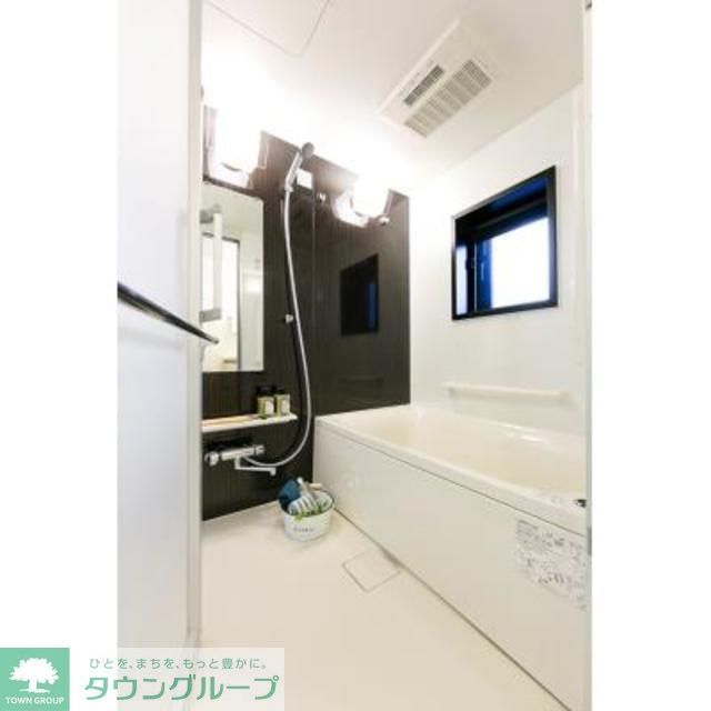 バス・シャワールーム　家具はイメージです