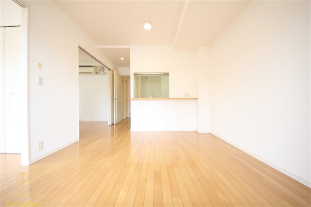 居室・リビング　アーデンタワー北堀江