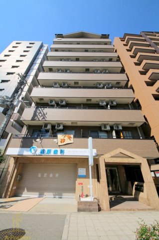 建物外観　ロイヤルクイーンズパーク