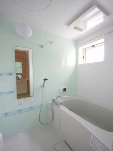 バス・シャワールーム　※類似室内