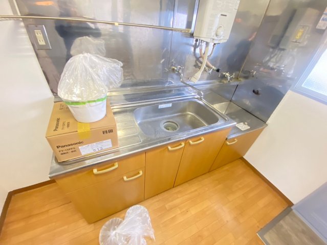 キッチン　八熊マンション