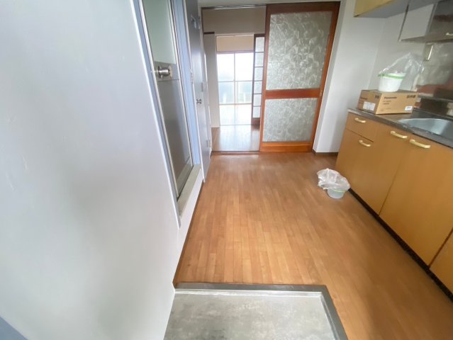 玄関　八熊マンション