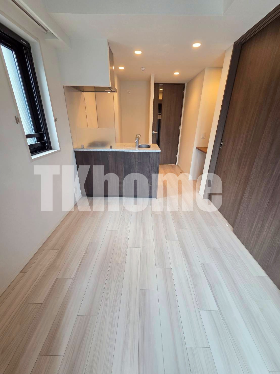 居室・リビング　リビング8帖