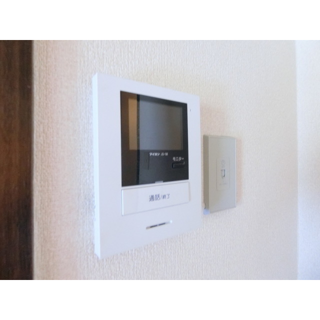 セキュリティ　来訪者の確認が出来て安心なＴＶインターホン