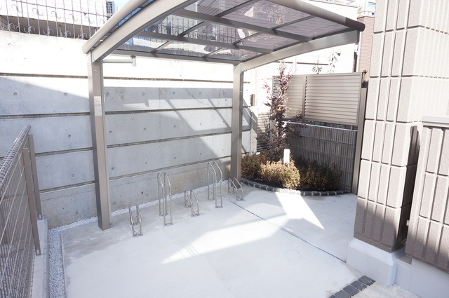 その他共有部分　駐輪場あります