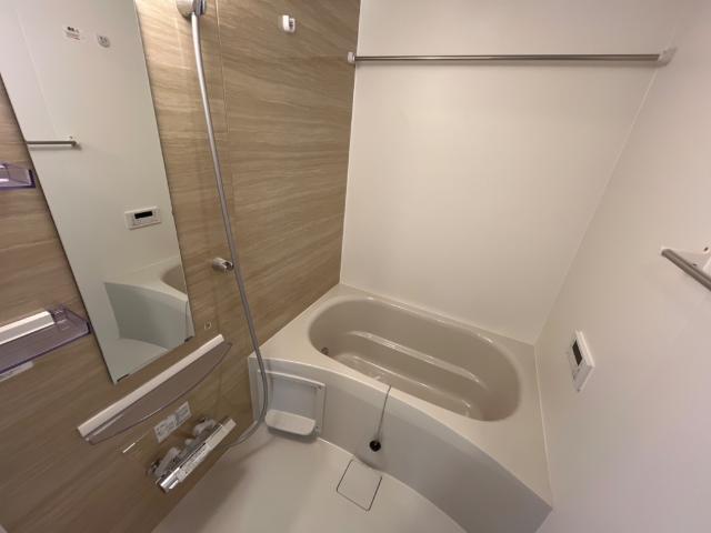 バス・シャワールーム　バス