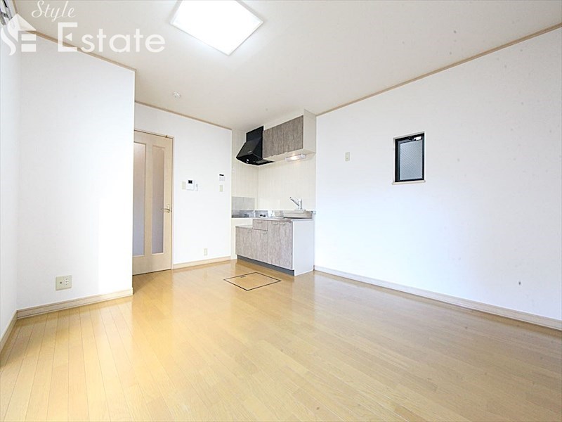 居室・リビング　内装