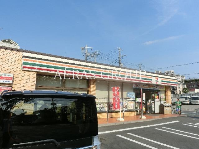 コンビニ　セブンイレブン江戸川新堀2丁目店（コンビニ）まで354m