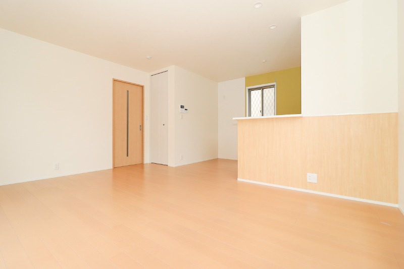 居室・リビング　図面と現状に相違がある場合には現状を優先